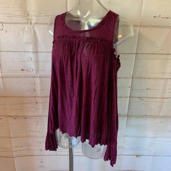 CHASER Cold Shoulder Bell Sleeve Sangria Top L - Picture 3 of 7